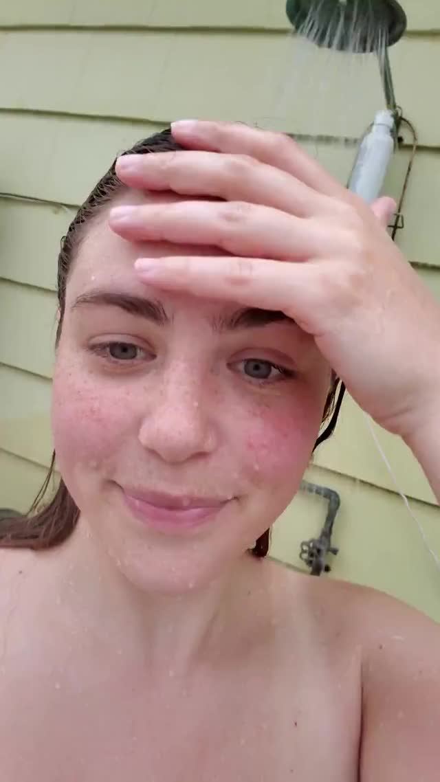 Shower XXX GIF By  Awesomekate
