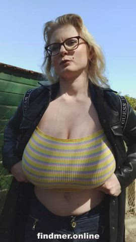 Amateur Butt BBC Big Ass Big Breasts Brunette Cumshot MILF POV XXX GIF By  Merilissa
