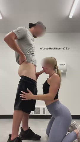 Amateur Bj Gym Locker Room Muscular Whore Girlfriend Chick OnlyFans Real Couple XXX GIF By  Losthuckleberry
