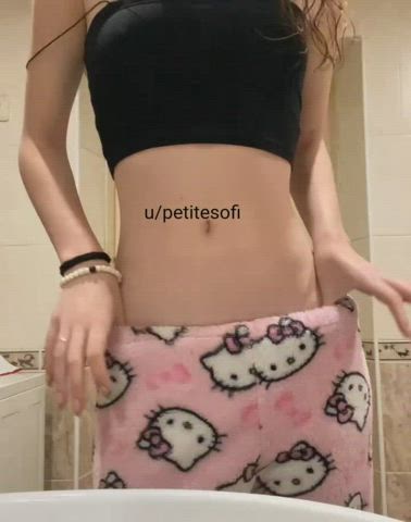 18 Years Older 19 Years Older Ass OnlyFans Petite Snatch Teenie Teens XXX GIF By  Yoursweetsofi
