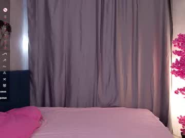 Live cam for milli_maus_