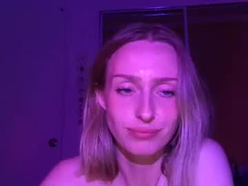 Thumbnail of saintstar00 - fille live cam