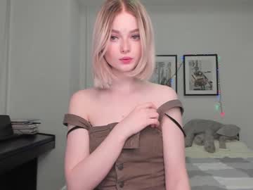 Live cam for yvaine77