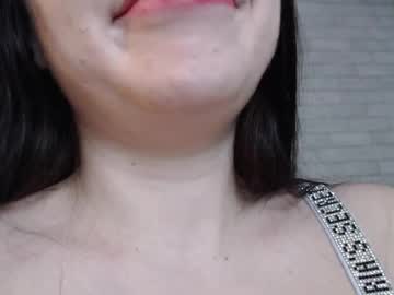 Live cam for arianaxsky