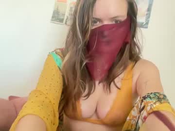 Live cam for paintmypussy