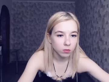 Live cam for little_bamby