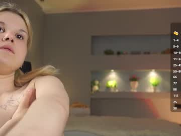 Live cam for peggygrine