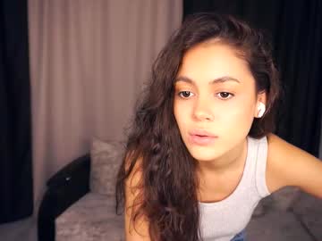 Live cam for lashonsineath