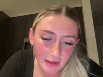 Caméra en direct pour alyssa_skyee