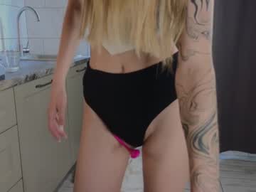 Live cam for anitaholmes