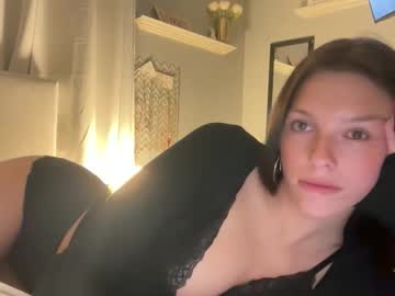 Thumbnail of elliehartxo - fille live cam