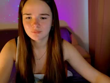 Thumbnail of maybloom_ - girl live cam