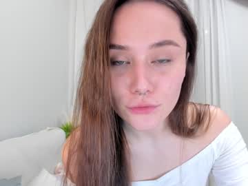 Live cam for lucky_peach