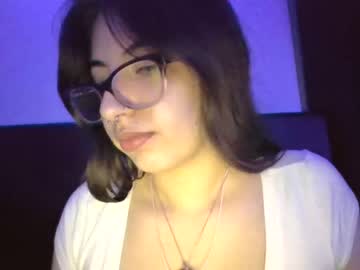 Live cam for lizzotinytits