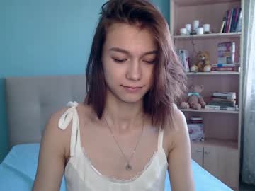 Live cam for shy__sunflower