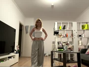 Thumbnail of sharriheibult - chica live cam