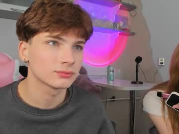 Live cam for call__me_leo