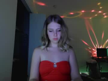 Live cam for bbyalice18