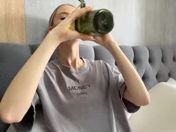 Thumbnail of aundreaschindewolf - girl live cam