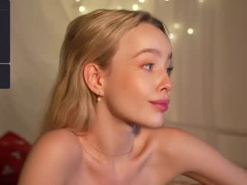 Live cam for mother__of__dragons