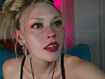 Live cam for lilfknsquirt
