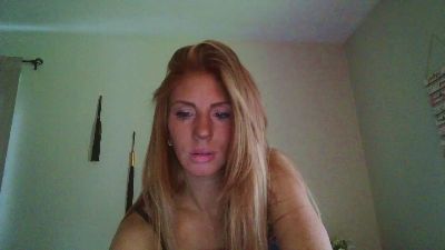 CAM4 female cam MadRoselyn