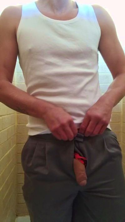 Thumbnail of jonjonespwns - CAM4 live cam