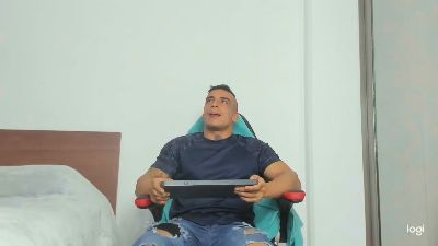 Thumbnail of Lucasflexthis_1 - CAM4 live cam