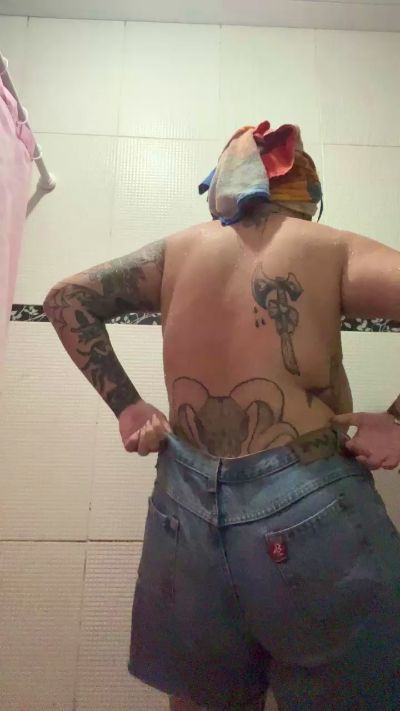 CAM4 female cam Malamentee