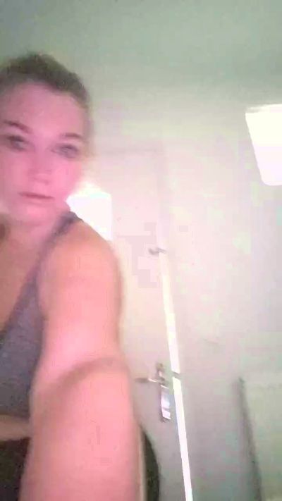 Thumbnail of Bebecoeur - CAM4 live cam