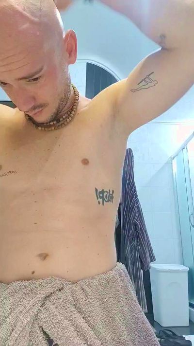 Thumbnail of And9311 - CAM4 live cam