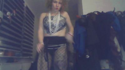 CAM4 female cam Larissalovely