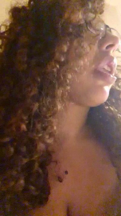 CAM4 female cam honeybee41