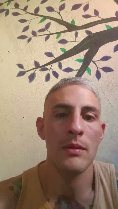 Thumbnail of ezequiel156 - CAM4 live cam