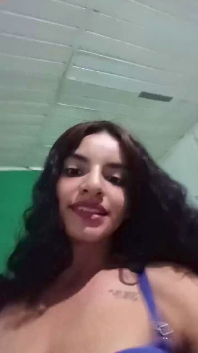 Thumbnail of Raquelplay69 - CAM4 live cam