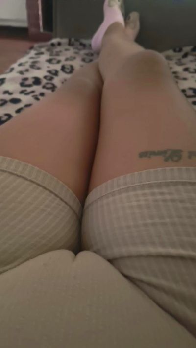 CAM4 female cam Yennyaurar