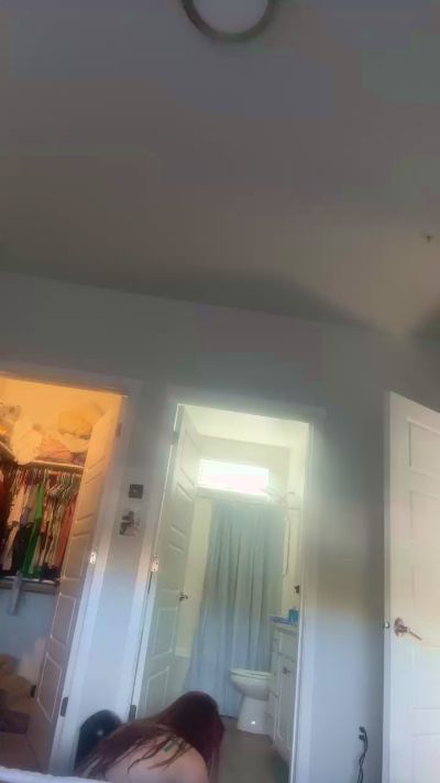 CAM4 female cam Msfreckles32