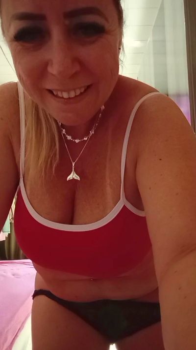 CAM4 female cam Gabyy04tb