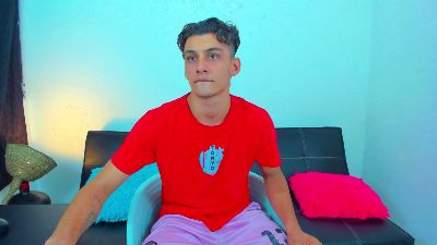 CAM4 male cam Max_Wild01