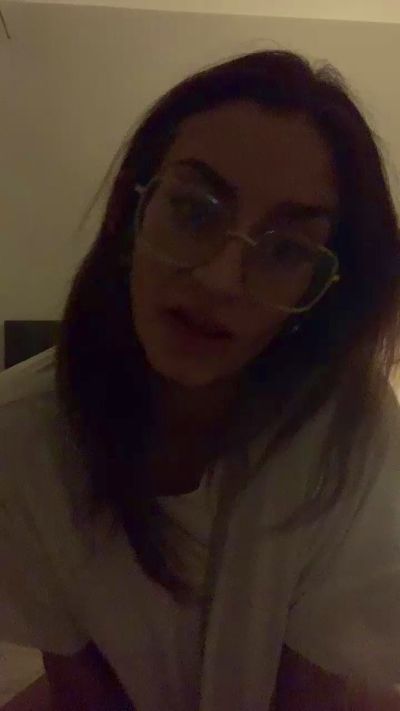 CAM4 female cam SluttyBaby321