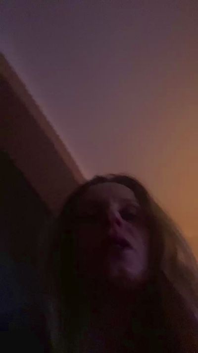 CAM4 female cam tuahelena