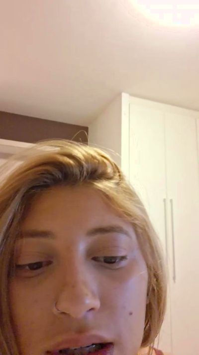 CAM4 female cam larissaangel3