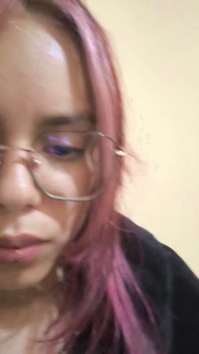 CAM4 female cam 7Hana7