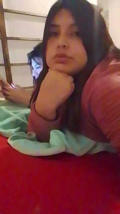 CAM4 female cam pelucheee3