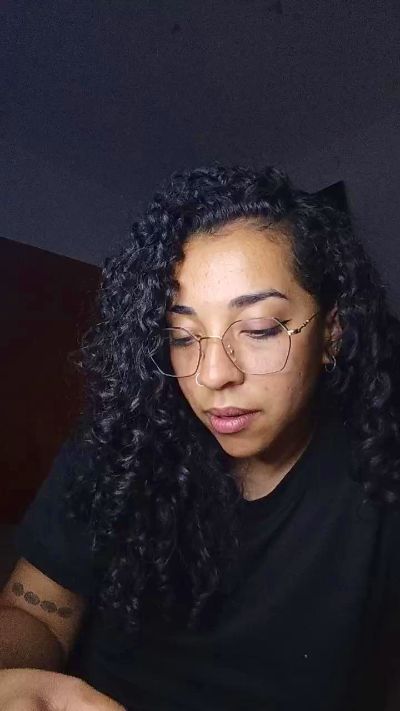 CAM4 female cam Belaitana