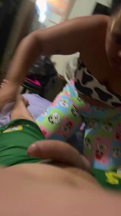 CAM4 female cam Josa2022