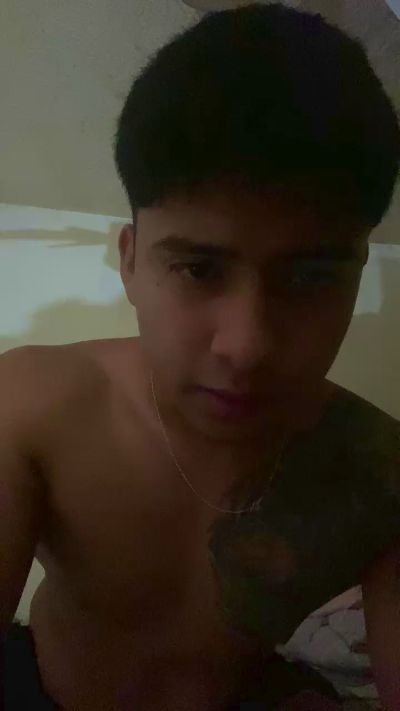 Thumbnail of Adrian18m - CAM4 live cam