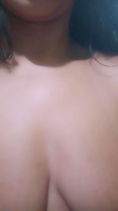 CAM4 female cam morenajanmbo