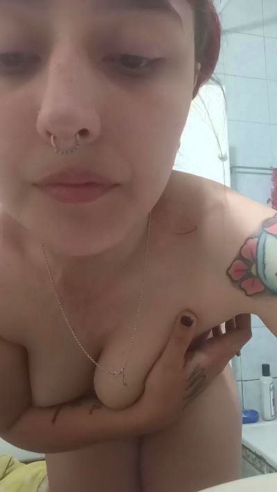 CAM4 female cam Dollb