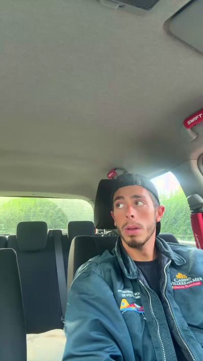 Thumbnail of Bi_curieux - CAM4 live cam